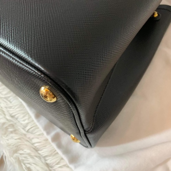 🌺 PRADA Saffiano Double bag 🌺 - Picture 10 of 14
